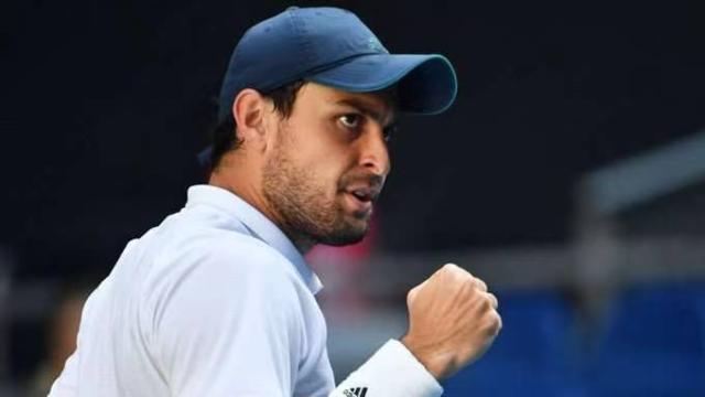 开云网站-张奔斗：卡拉采夫这匹男单黑马到底有多黑？